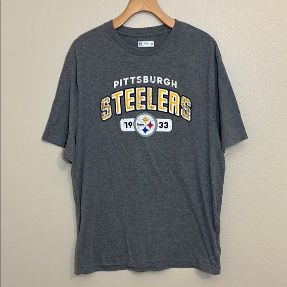 NFL Other - NFL Pittsburgh Steelers Grey T-Shirt